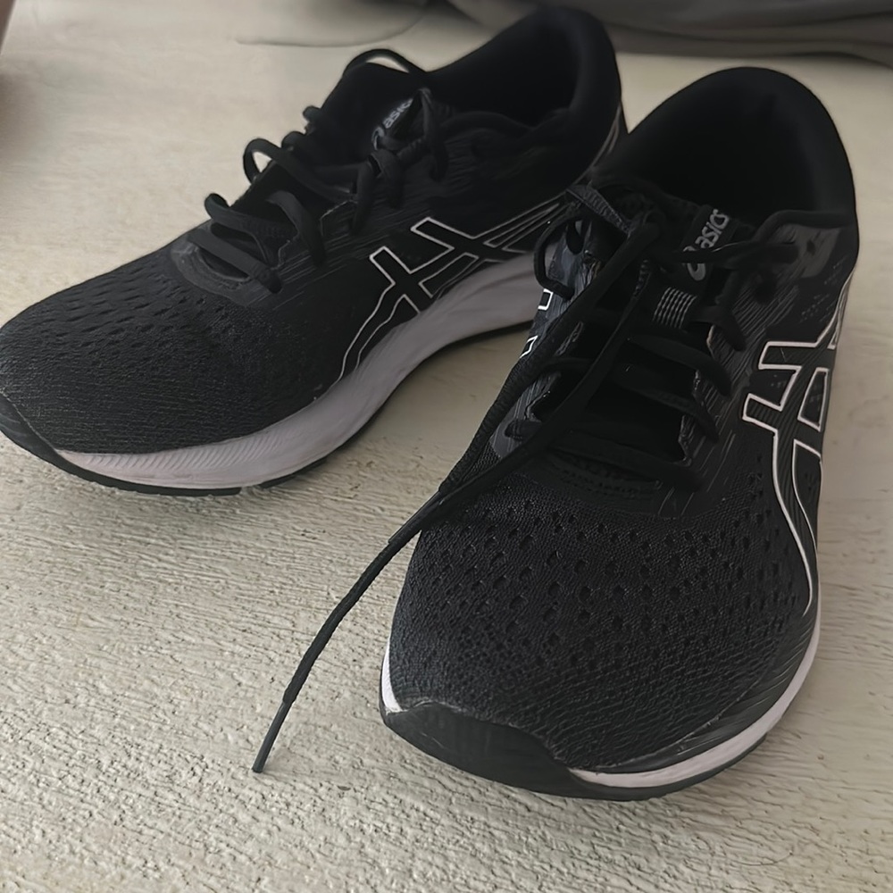 Womens ASICS Gel-Excite 7 shoes